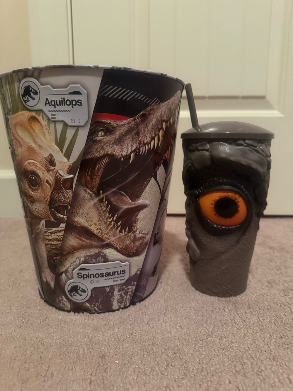 Jurassic Spinosaurus Popcorn Bucket with Monster Eye Cup & dinosaur footprint